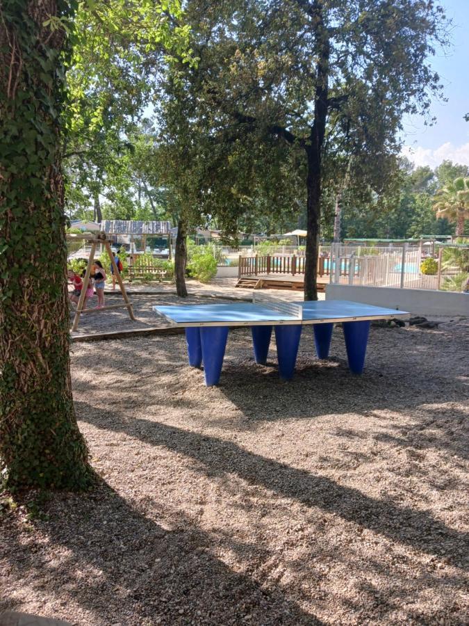 Domaine De La Sainte Baume Hotel Nans-les-Pins Kültér fotó