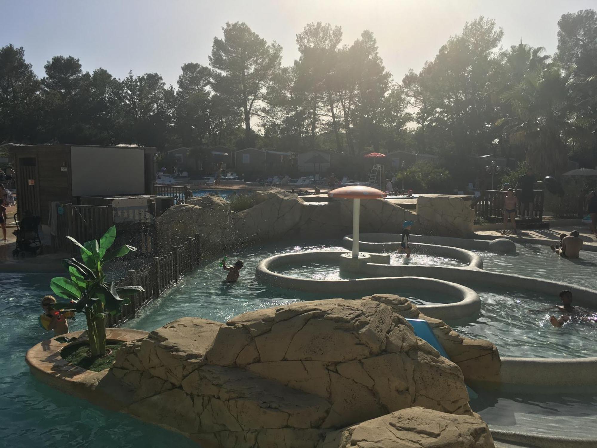 Domaine De La Sainte Baume Hotel Nans-les-Pins Kültér fotó
